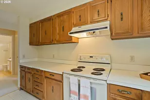5113 SW Oleson Rd, Portland, OR 97225 - Photo 11