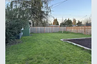 1708 I St, Springfield, OR 97477 - Photo 21