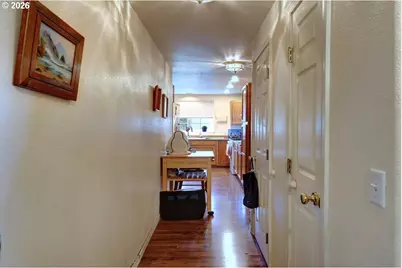 42475 Bagley Ln, Astoria, OR 97103 - Photo 7