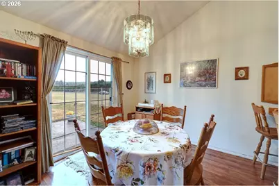 42475 Bagley Ln, Astoria, OR 97103 - Photo 15