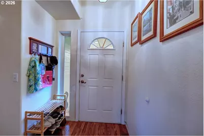 42475 Bagley Ln, Astoria, OR 97103 - Photo 5