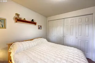 42475 Bagley Ln, Astoria, OR 97103 - Photo 31