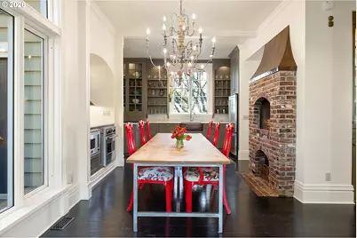 806 SW Davenport St, Portland, OR 97201 - Photo 13