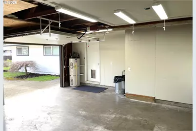 76484 Portal Dr, Oakridge, OR 97463 - Photo 43