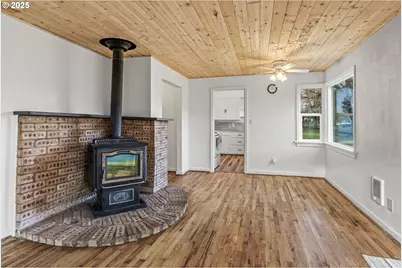 541 24th Ave, Longview, WA 98632 - Photo 5