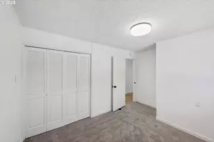 649 S Wall St, Coos Bay, OR 97420 - Photo 17