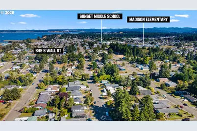 649 S Wall St, Coos Bay, OR 97420 - Photo 37