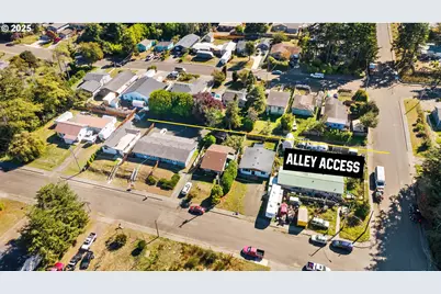 649 S Wall St, Coos Bay, OR 97420 - Photo 25