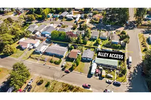 649 S Wall St, Coos Bay, OR 97420 - Photo 25