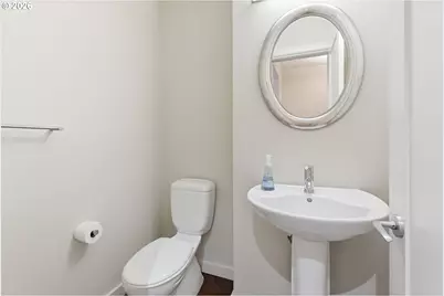 1025 NW Couch St #1019, Portland, OR 97209 - Photo 11