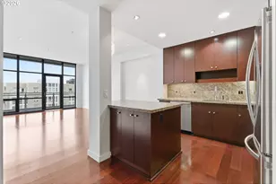 1025 NW Couch St, Portland, OR 97209 - Photo 15