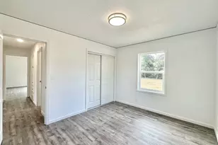 13533 SE Division St, Portland, OR 97236 - Photo 21