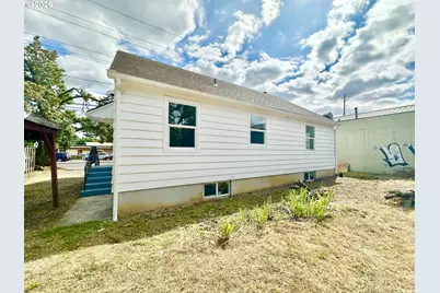 13533 SE Division St, Portland, OR 97236 - Photo 27