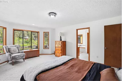 661 K St, Washougal, WA 98671 - Photo 33