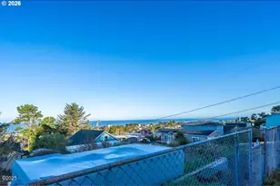 1740 NE 16th St, Lincoln City, OR 97367 - Photo 31