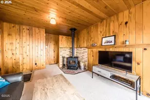 1740 NE 16th St, Lincoln City, OR 97367 - Photo 9