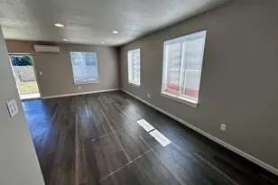 243 La Casa St, Eugene, OR 97402 - Photo 5