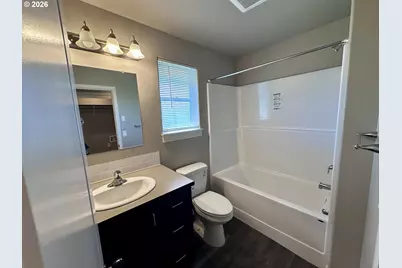 243 Lacasa St, Eugene, OR 97402 - Photo 19