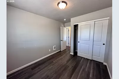 243 Lacasa St, Eugene, OR 97402 - Photo 31