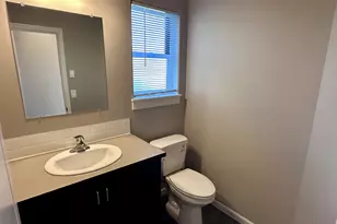 243 La Casa St, Eugene, OR 97402 - Photo 3