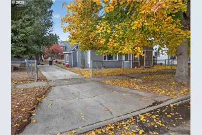 2615 1st St, Baker City, OR 97814 - Photo 5