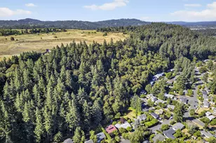 15530 SE Francis St, Portland, OR 97236 - Photo 43