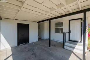 925 21st Ave SW, Albany, OR 97321 - Photo 5