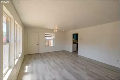 925 21st Ave SW, Albany, OR 97321 - Photo 7