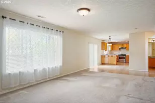 4161 NE Geranium Ave, Salem, OR 97305 - Photo 11