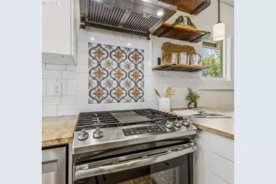 7642 SE 18th Ave, Portland, OR 97202 - Photo 17