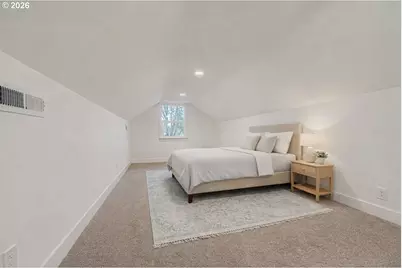 4734 NE 100th Ave, Portland, OR 97220 - Photo 11