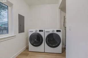 4734 NE 100th Ave, Portland, OR 97220 - Photo 9