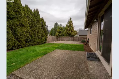 11481 SE Falbrook Dr, Clackamas, OR 97015 - Photo 33