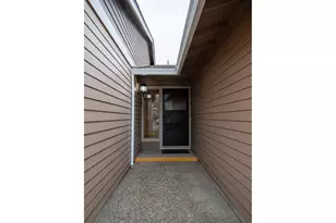 11481 SE Falbrook Dr, Clackamas, OR 97015 - Photo 3