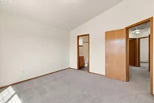 5419 N Yale St, Portland, OR 97203 - Photo 23