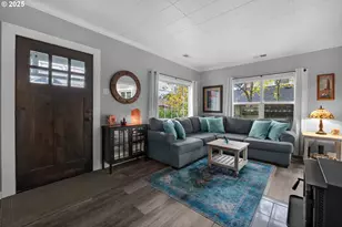 820 12th Ave, Seaside, OR 97138 - Photo 9