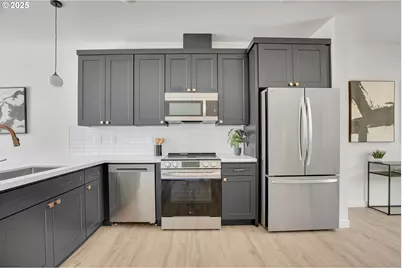 14858 NE Couch St #10, Portland, OR 97230 - Photo 15