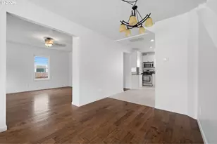 1307 N Kilpatrick St, Portland, OR 97217 - Photo 9