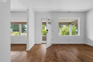 1307 N Kilpatrick St, Portland, OR 97217 - Photo 3