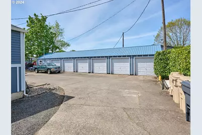 178 S Main St, Lebanon, OR 97355 - Photo 13