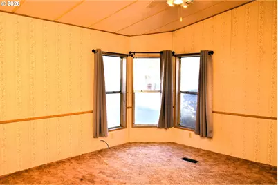 16368 SE 135th Ave #10, Clackamas, OR 97015 - Photo 17