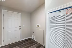 66017 N Bay Rd, North Bend, OR 97459 - Photo 31