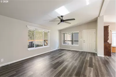 66017 N Bay Rd, North Bend, OR 97459 - Photo 5