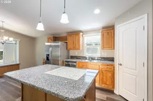 66017 N Bay Rd, North Bend, OR 97459 - Photo 9