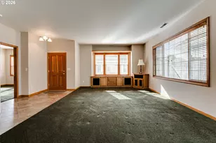 2099 Lake Shore Dr, Eugene, OR 97408 - Photo 7