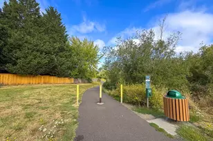 17128 NW Stoller Dr, Portland, OR 97229 - Photo 37