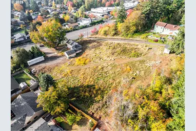 12533 SE Sunnyside Rd, Clackamas, OR 97015 - Photo 5