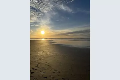 624 S Dolphin St S, Rockaway Beach, OR 97136 - Photo 19