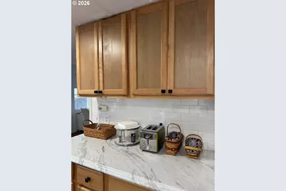 624 S Dolphin St S, Rockaway Beach, OR 97136 - Photo 5