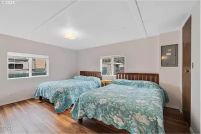 624 S Dolphin St S, Rockaway Beach, OR 97136 - Photo 9
